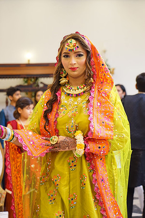 Ghufran & Fareeha Mehndi 00208