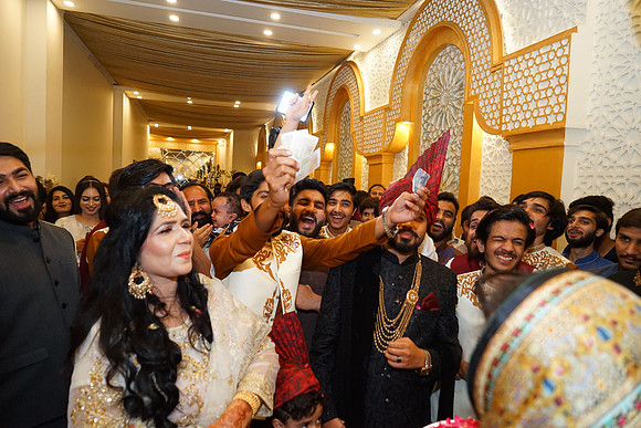 Ghufran & Fareeha Barat 00143