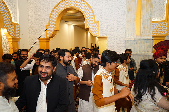 Ghufran & Fareeha Barat 00162
