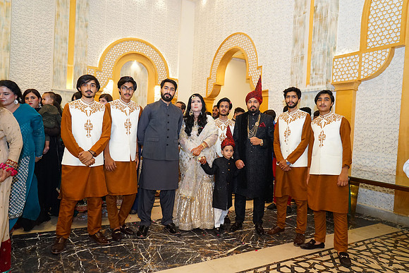 Ghufran & Fareeha Barat 00163
