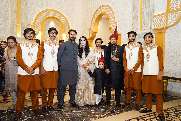 Ghufran & Fareeha Barat 00165