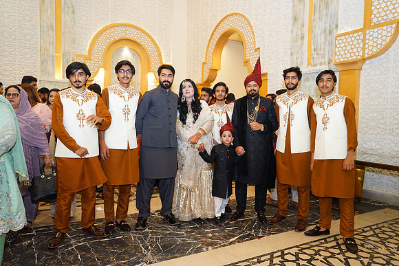 Ghufran & Fareeha Barat 00167