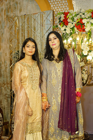 Ghufran & Fareeha Barat 00175