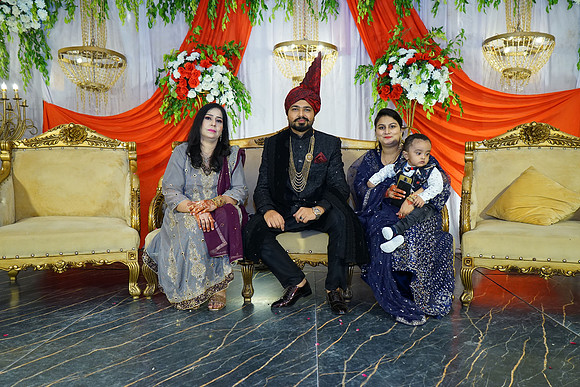 Ghufran & Fareeha Barat 00186