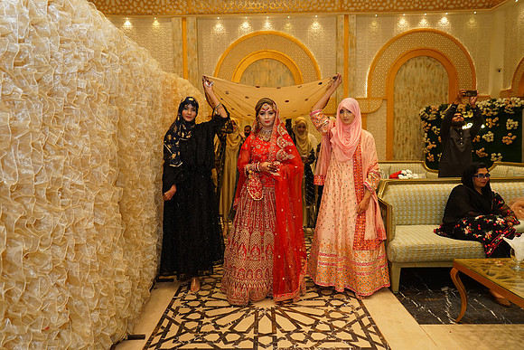 Ghufran & Fareeha Barat 00191