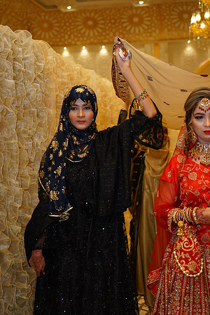 Ghufran & Fareeha Barat 00198