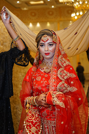 Ghufran & Fareeha Barat 00201