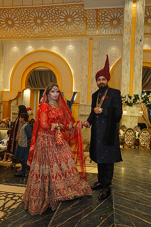 Ghufran & Fareeha Barat 00204