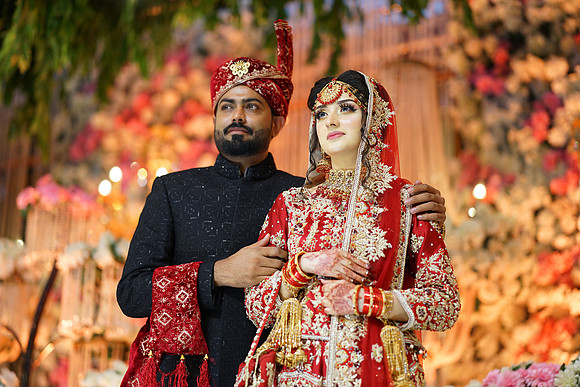 Roman & Areeja Barat 00129