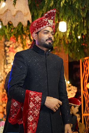 Roman & Areeja Barat 00155