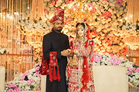 Roman & Areeja Barat 00164
