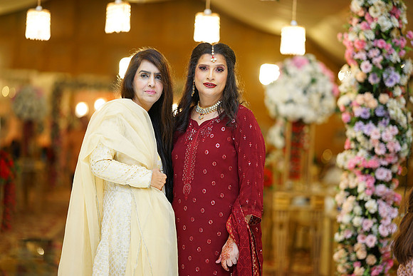 Roman & Areeja Barat 00178