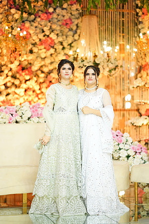 Roman & Areeja Barat 00204