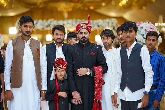 Roman & Areeja Barat 00213