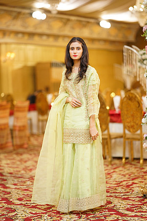 Roman & Areeja Barat 00224