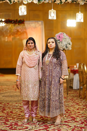 Roman & Areeja Barat 00230