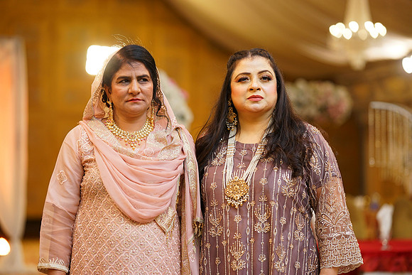 Roman & Areeja Barat 00231