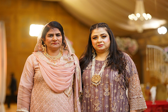 Roman & Areeja Barat 00232