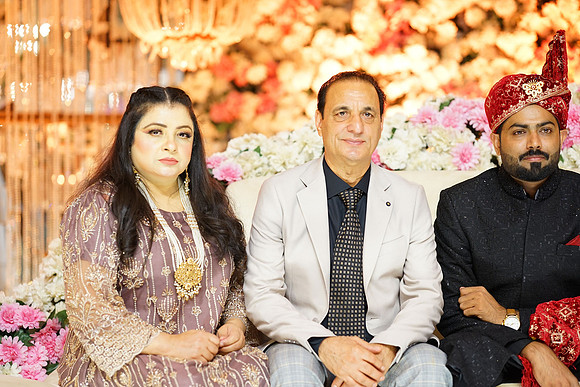 Roman & Areeja Barat 00290