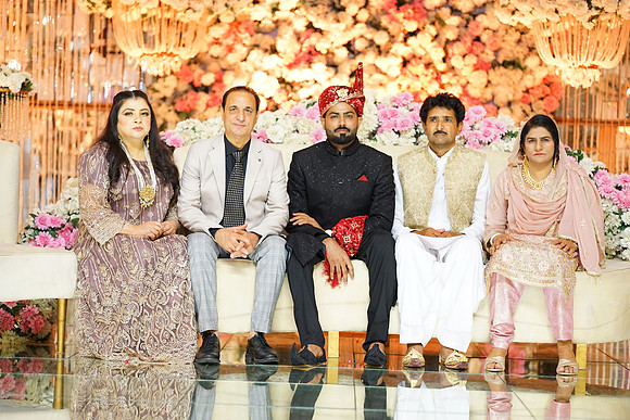Roman & Areeja Barat 00298