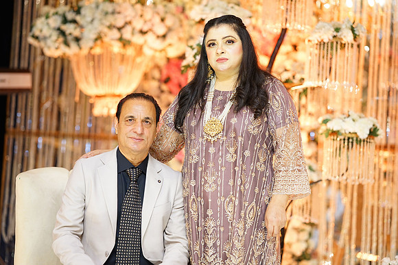 Roman & Areeja Barat 00314