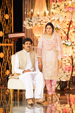 Roman & Areeja Barat 00329