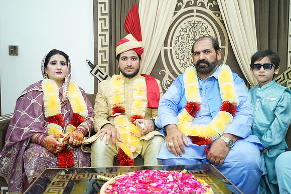 Farhan & Anum Barat 00064