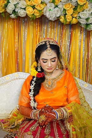 Rafiya & Fahad Mehndi 00009