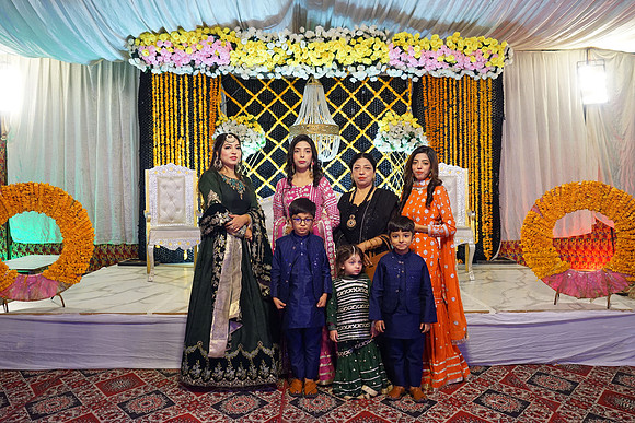Ayesha & Arslan Mehndi 00054