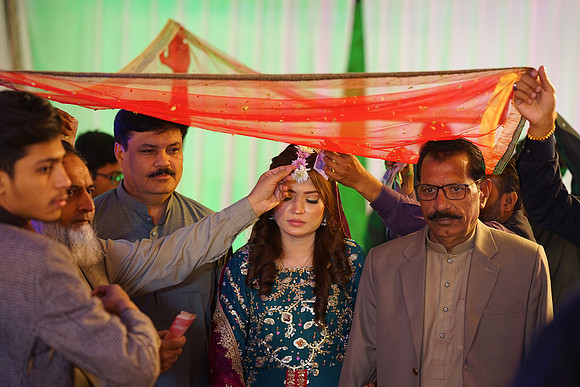 Ayesha & Arslan Mehndi 00205