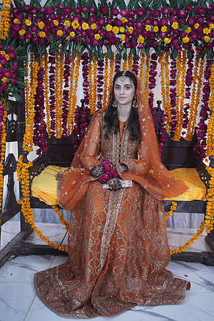 Iqra & Amjad Mehndi 00024