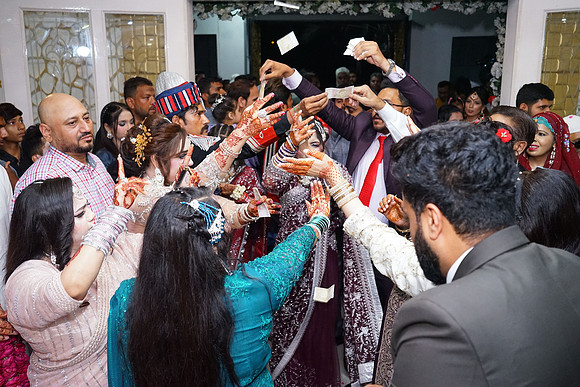 Rafiya & Fahad Barat 00178