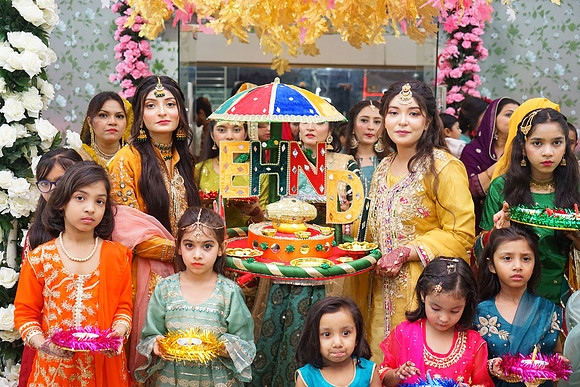 Haris & Zunaira Mehndi 00181