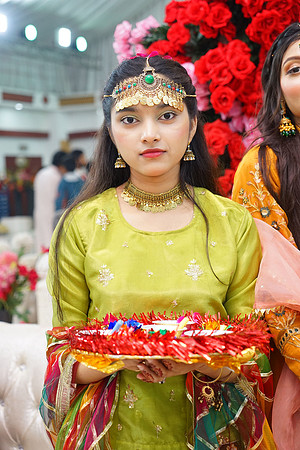 Haris & Zunaira Mehndi 00204