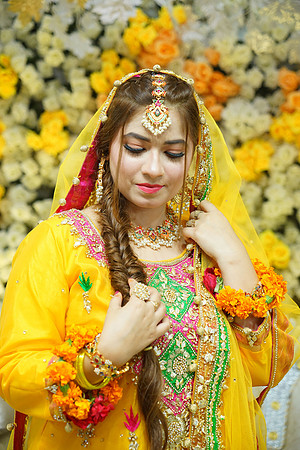 Haris & Zunaira Mehndi 00040