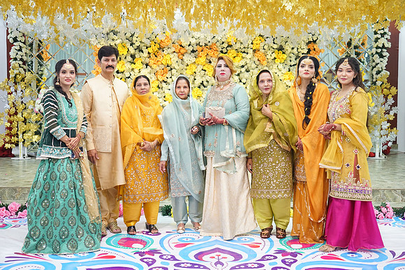 Haris & Zunaira Mehndi 00119