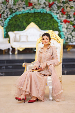 Haris & Zunaira Walima 00099