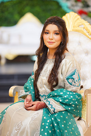 Haris & Zunaira Walima 00106