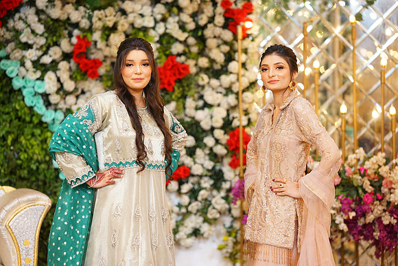 Haris & Zunaira Walima 00109