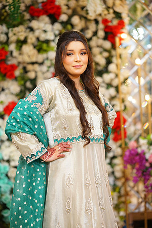 Haris & Zunaira Walima 00113