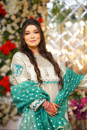 Haris & Zunaira Walima 00121