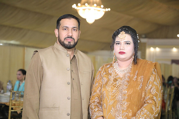Ibrar & Aleena Barat 00324