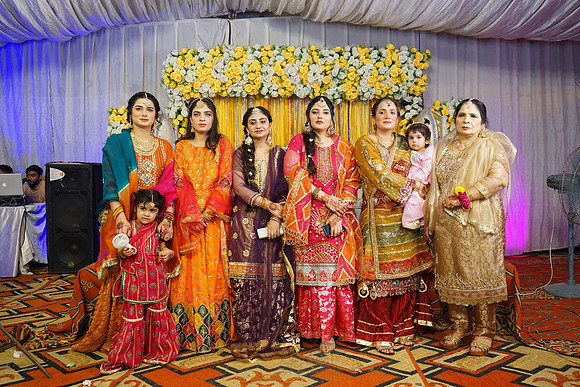 Rafiya & Fahad Mehndi 00141