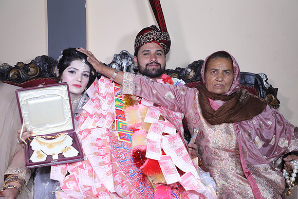 Ibrar & Aleena Barat 00214
