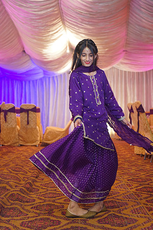 Iqra & Amjad Mehndi 00102