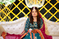 Ayesha & Arslan Mehndi 00005