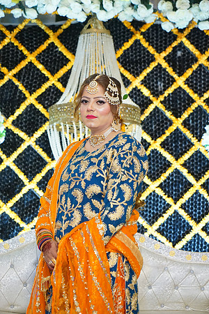 Ayesha & Arslan Mehndi 00116