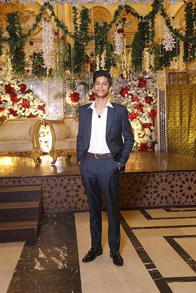 Almas Barat at Grand Empire 00016