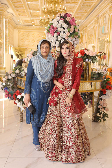 Almas Barat at Grand Empire 00039
