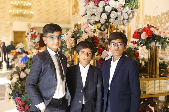 Almas Barat at Grand Empire 00093